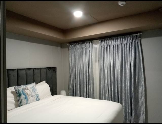2 BEDROOM APARTMENT FOR SALE IN UMHLANGA RIDGE